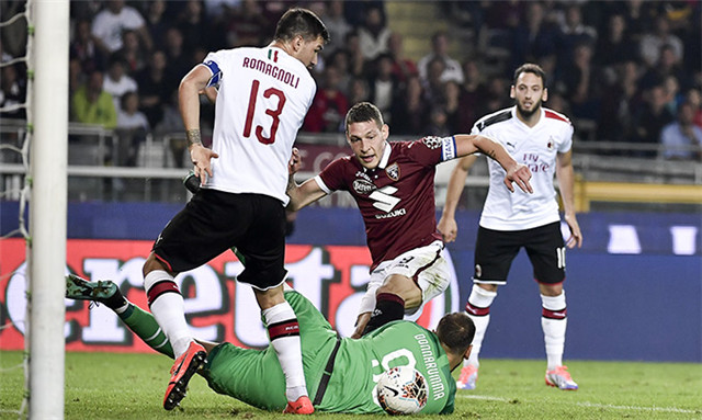  佛罗伦萨老将宝刀未老，紫百合替补登场改变战局  